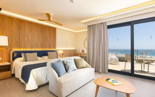 Hipotels Barrosa Palace & SPA