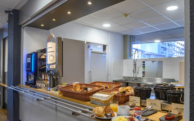 B&B Hotel Nimes Centre Arène