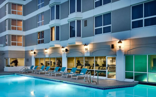 Hilton Kansas City Country Club Plaza