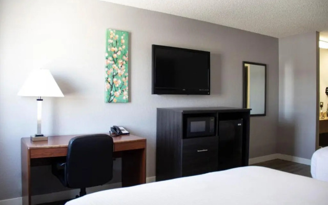 New Victorian Inn & Suites in Sioux City, IA