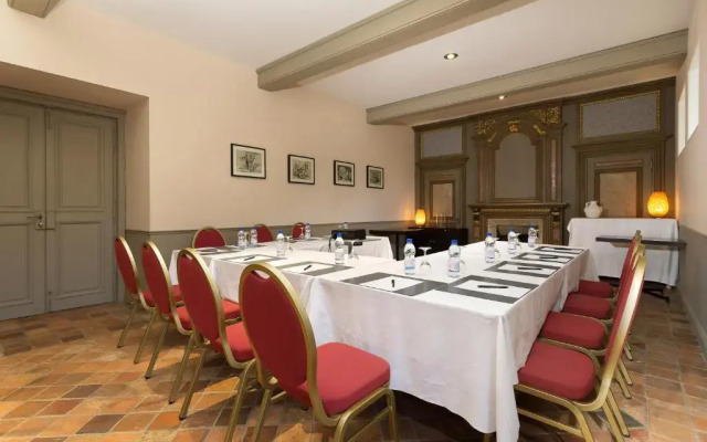 Le Chateau De Candie