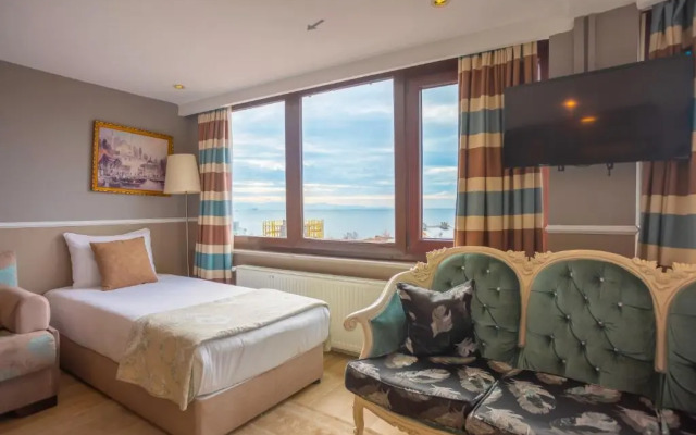 Tashkonak Studio Suites