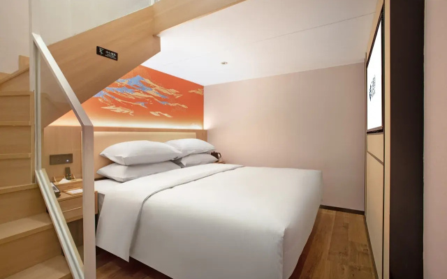 Renjoy Hotel Beijing Yonghe Temple Guijie Siheyuan