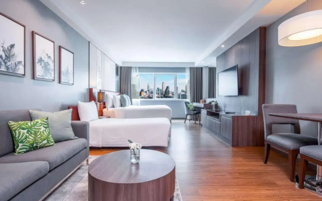 Novotel Living Bangkok Sukhumvit Legacy