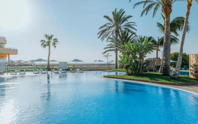 Iberostar Waves Playa Gaviotas -All Inclusive