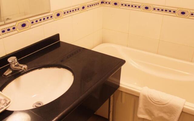 Beijing Rong Bao Hotel