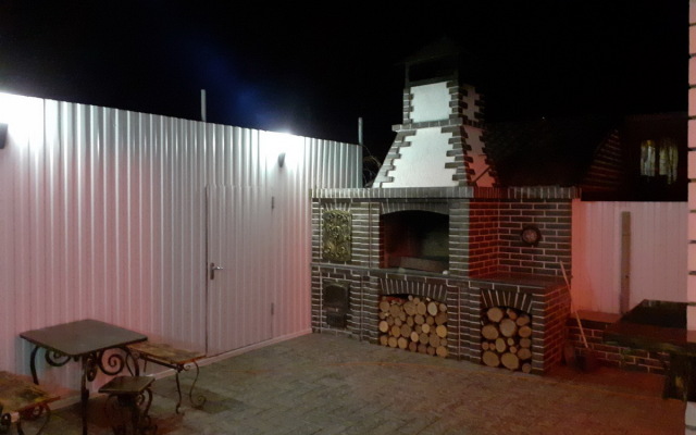 Королевский двор