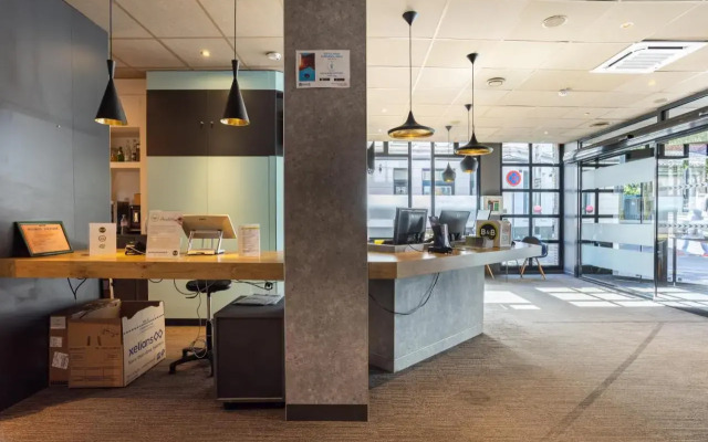 B&B HOTEL Arras Centre Les Places