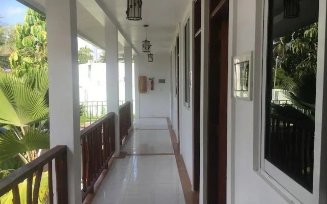 Santa Rosa Maldives Hotel