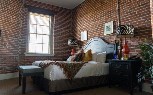 Lancaster Arts Hotel