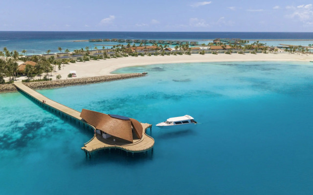 Centara Grand Lagoon Maldives