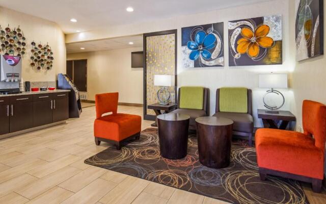 Best Western Plus Lake Worth Inn & Suites