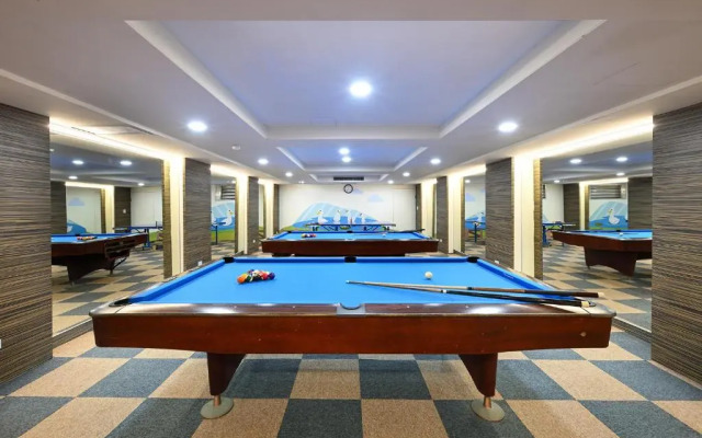 CT Green Bay Hot-Spring Hotel