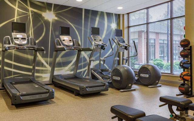Hilton Garden Inn Stony Brook