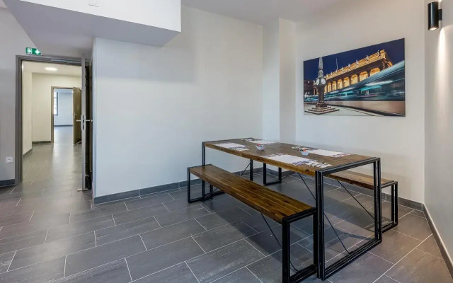 All Suites Appart Hotel Bordeaux Centre Marne