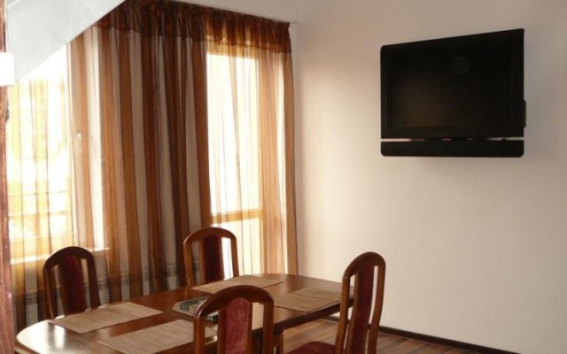 Furnished rooms "Robinson"