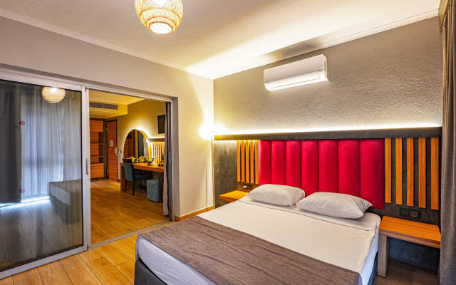 Курорт Timo Deluxe Resort Hotel