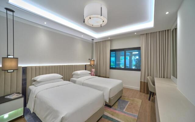 Grand Hyatt Residence
