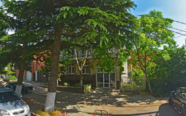 Guest House on Primorskaya 33