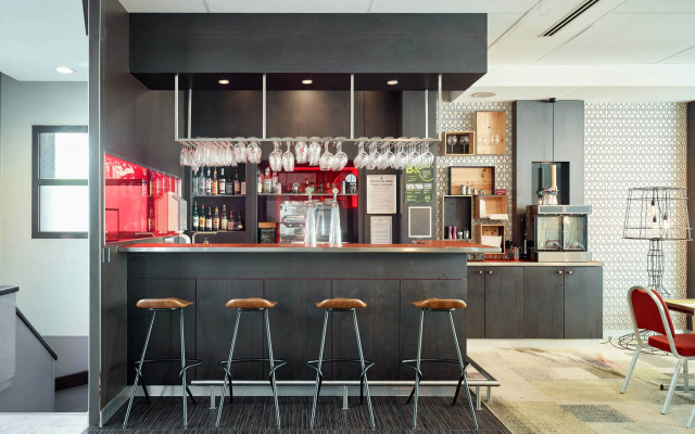 B&B HOTEL Saint-Quentin-en-Yvelines Centre Gare