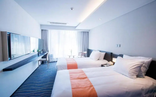 Gloucester Hotel and Resorts