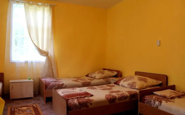 Chanba 5 a Guest House