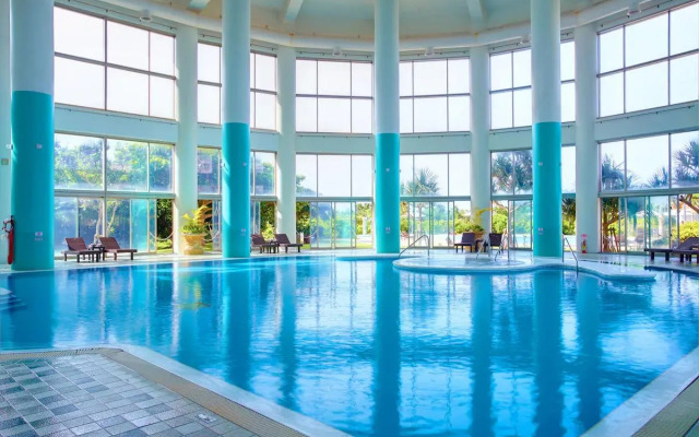Отель ANA InterContinental Ishigaki Resort, an IHG Hotel