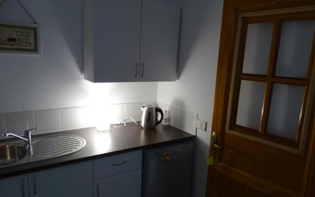 Rickaty Lodge Bed & Breakfast Guesthouse