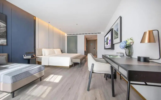 Atour Hotel Beijing Capital Airport New National Exhibition