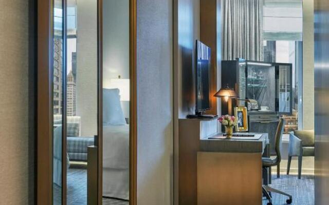 Four Seasons Hotel New York Downtown