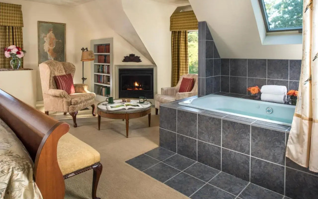 Manor House Inn