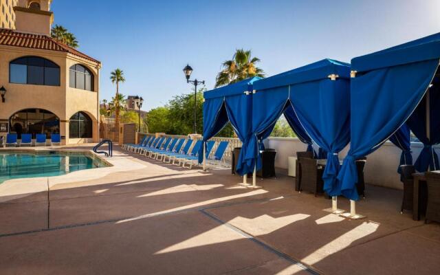 Harrah's Laughlin Beach Resort & Casino