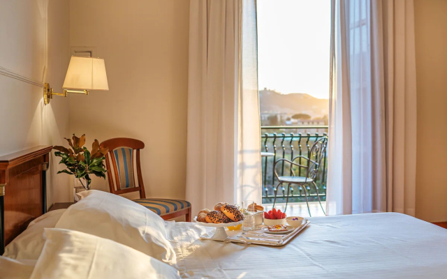 Majestic Palace Hotel