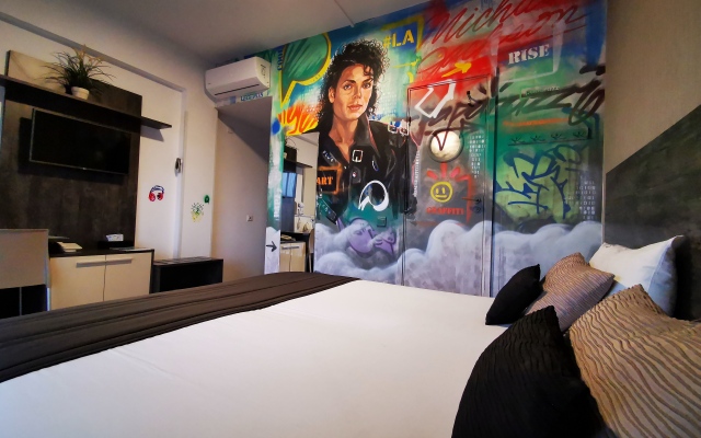 Rise Urban Art Hotel