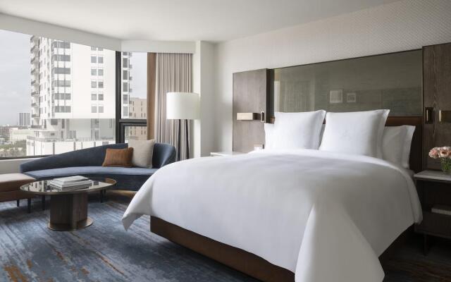 Four Seasons Houston Hotel