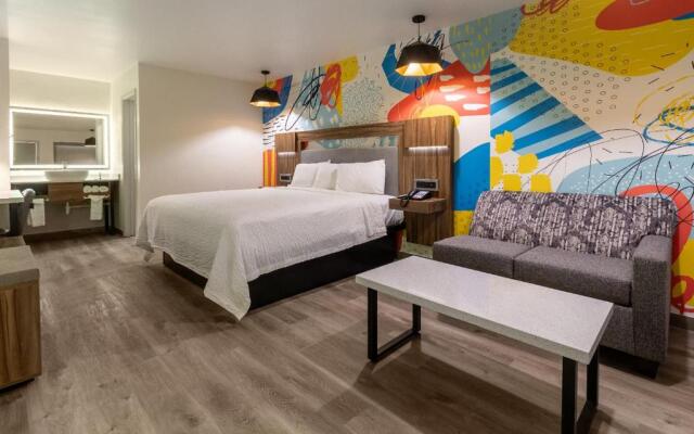 Signature Inn Houston Galleria