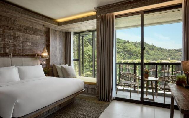 Dinso Resort & Villas Phuket, Vignette Collection by IHG