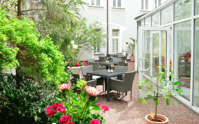 Hotel Alexandra
