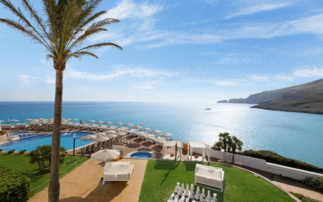 VIVA Cala Mesquida Resort & Spa