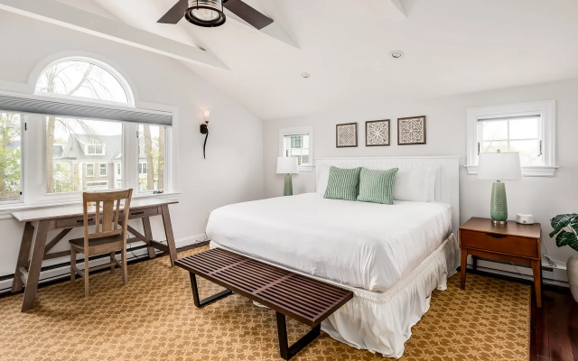 Martin Hill Inn