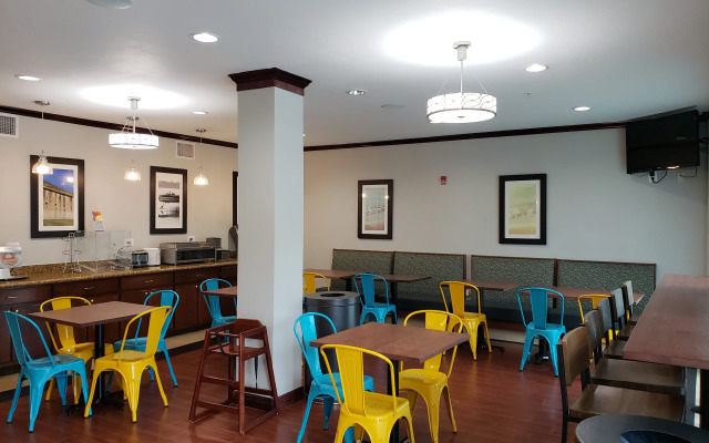 Best Western Plus Blue Angel Inn