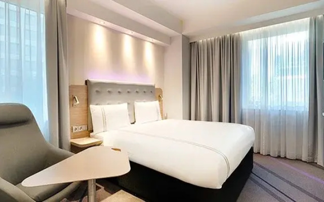 Premier Inn Frankfurt Westend Hotel