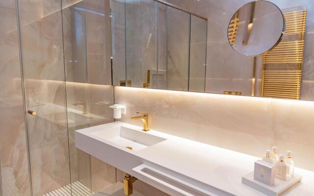 The Promenade Luxury Wellness Hotel