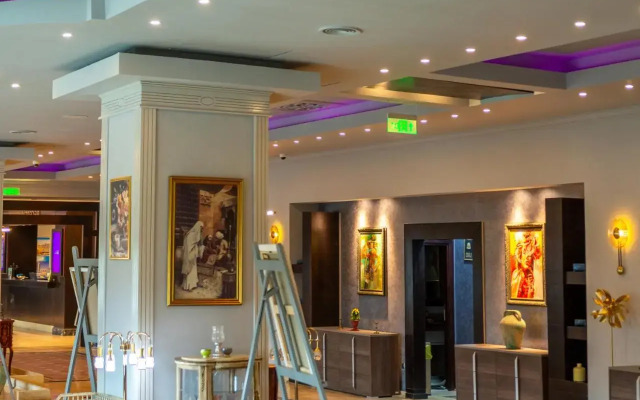 Phoenicia Express Hotel