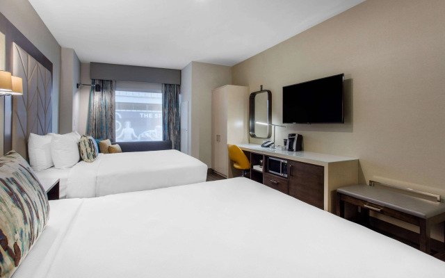 Cambria Hotel Downtown-Center City