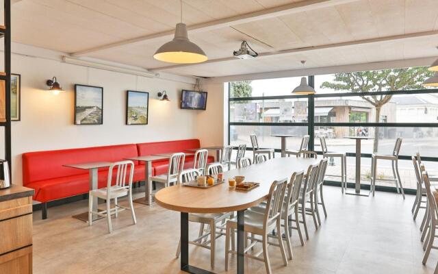 B&B HOTEL Les Sables-d'Olonne Centre Gare