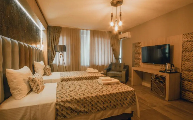 Edrin Hotel