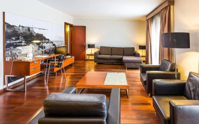 Legendary Lisboa Suites