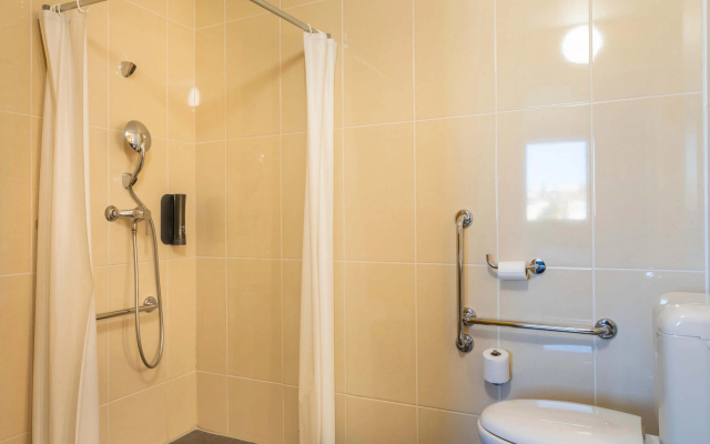 B&B HOTEL Martigues Port-de-Bouc