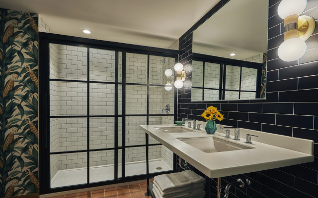 Graduate by Hilton Lincoln